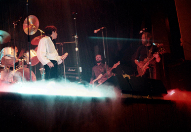 1983-05ph