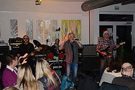 201512181